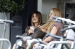 Amsterdam 27 juli 2026
Victoria Koblenko drinkt met een vriendin een koffietje in Amsterdam zuid.