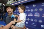 Zwolle 8 juli 2026
Muziekfeest op het Plein. Waylon had zijn zoontje mee genomen 