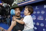 Zwolle, 8 Juli 2026
Muziekfeest Grote Markt
Waylon met zoontje