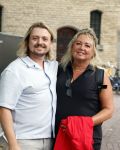 Zwolle, 8 Juli 2026
Muziekfeest Grote Markt
Wendy Karst vrouw van Rene Karst met zoon Thomas Karst