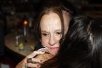 Amsterdam 11 juli 2026
Vandaag was het 25 jaar geleden dat Herman Brood zelf moord pleegde door van het Hilton Hotel af te springen .
Aanwezig Xandra Brood Holly Brood met partner Soy Kroon en Lola Brood met partner en 2 kinderen . Het vond Plaats in het Americain Hotel.