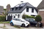 Vinkeveen 16 mei 2026
Post NL en DHL geven post af bij Yves Berendse zijn nieuwe huis 