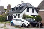 Vinkeveen 16 mei 2026
Post NL en DHL geven post af bij Yves Berendse zijn nieuwe huis 
