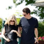Vinkeveen 23 mei 2026
Yves Berendse met zijn nieuwe vriendin Amy Britt. 