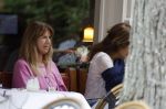 Amsterdam 31 juli 2026
Isa Hoes met een vriendin op terras in Amsterdam zuid 