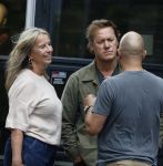 Hoogland 29 augustus 2026
Linda de Mol en haar partner Jeroen Rietbergen gaan winkeles bij BOBS in Hoogland . Eigenaar Bob Reijnders vangt ze op.