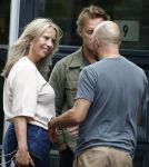Hoogland 29 augustus 2026
Linda de Mol en haar partner Jeroen Rietbergen gaan winkeles bij BOBS in Hoogland . Eigenaar Bob Reijnders vangt ze op.