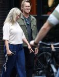 Hoogland 29 augustus 2026
Linda de Mol en haar partner Jeroen Rietbergen gaan winkeles bij BOBS in Hoogland . Eigenaar Bob Reijnders vangt ze op.