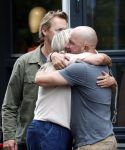 Hoogland 29 augustus 2026
Linda de Mol en haar partner Jeroen Rietbergen gaan winkeles bij BOBS in Hoogland . Eigenaar Bob Reijnders vangt ze op.