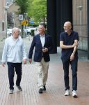 Amstelveen 15 augustus 2026
Louis v Gaal signeert bij boekhandel Venstra in het Stadshart .