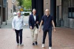 Amstelveen 15 augustus 2026
Louis v Gaal signeert bij boekhandel Venstra in het Stadshart .