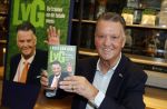 Amstelveen 15 augustus 2026
Louis v Gaal signeert bij boekhandel Venstra in het Stadshart .