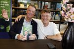 Amstelveen 15 augustus 2026
Louis v Gaal signeert bij boekhandel Venstra in het Stadshart . Louis v Gaal en schrijver Robert Heukels 