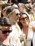 Amsterdam 1 augustus 2026
Malou Petter met haar vriend Sil v d  Wees tijdens de Gay Pride op de AVRO TROS Boot