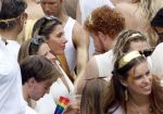 Amsterdam 1 augustus 2026
Malou Petter met haar vriend Sil v d  Wees tijdens de Gay Pride op de AVRO TROS Boot