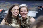 Amsterdam 1 augustus 2026
AVRO TROS boot bij de Gay pride . Marleen v Oostmarsum met partner
