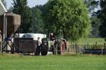 Flanssum 1 augustus 2026
De meilandjes hebben opnames op een boerderij voor een nieuwe serie op Videoland . Maxime Meiland Montana Meiland Erica Meiland en Martien Meiland werken op de boerderij .