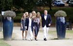 Santpoort 17 augustus 2026
Presentatie Videoland serie Maxima met de cast Natali Anna Ruben Brinkman Rosa v Leeuwen Fiene Mooij Charlotte Kampinga Teun Luijck Carolien Spoor en Sophie v Winden op landgoed Duin & Kruidberg