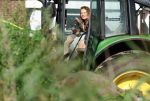 Flanssum 1 augustus 2026
De meilandjes hebben opnames op een boerderij voor een nieuwe serie op Videoland . Maxime Meiland Montana Meiland Erica Meiland en Martien Meiland werken op de boerderij .