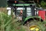 Flanssum 1 augustus 2026
De meilandjes hebben opnames op een boerderij voor een nieuwe serie op Videoland . Maxime Meiland Montana Meiland Erica Meiland en Martien Meiland werken op de boerderij .