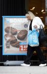 Muiden 28 augustus 2026
Mireille Bekooy doet boodschappen bij de Albert Heijn 