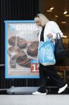 Muiden 28 augustus 2026
Mireille Bekooy doet boodschappen bij de Albert Heijn 
