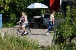 Flanssum 1 augustus 2026
De meilandjes hebben opnames op een boerderij voor een nieuwe serie op Videoland . Maxime Meiland Montana Meiland Erica Meiland en Martien Meiland werken op de boerderij .