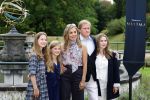 Santpoort 17 augustus 2026
Presentatie Videoland serie Maxima met de cast Natali Anna Ruben Brinkman Rosa v Leeuwen Fiene Mooij Charlotte Kampinga Teun Luijck Carolien Spoor en Sophie v Winden op landgoed Duin & Kruidberg