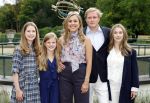 Santpoort 17 augustus 2026
Presentatie Videoland serie Maxima met de cast Natali Anna Ruben Brinkman Rosa v Leeuwen Fiene Mooij Charlotte Kampinga Teun Luijck Carolien Spoor en Sophie v Winden op landgoed Duin & Kruidberg