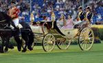 Aken 11 augustus 2026
Prinses Amalia op bezoek bij het wereldkampioenschap Paarden in Aken . ook de deense Koningin Mary van Denemarken was aanwezig alsmede Prinses Benedikte van Denemarken , Infante Elena van Spanje en Zara Tindall . Prinses Amalia werd rond gereden in haar favoriete koets  Creme Caleche. Ze heeft in een interview ooit gezegd dat ze in deze koets wil trouwen 