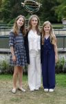 Santpoort 17 augustus 2026
Presentatie Videoland serie Maxima met de cast Natali Anna Ruben Brinkman Rosa v Leeuwen Fiene Mooij Charlotte Kampinga Teun Luijck Carolien Spoor en Sophie v Winden op landgoed Duin & Kruidberg