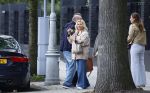 Amsterdam 18 augustus 2026
Tatjana haar vriend Lex v Hessen en haar moeder gaan met 2 makelaars een appartement bekijken in complex Valerius in Amsterdam zuid 