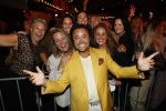 Apeldoorn 28 augustus 2026
Timothy van B&B vol liefde zijn eerste optreden als zanger bij Apeldoorn Live . Ook Tino Martin en Gerard Joling treden op .