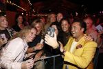 Apeldoorn 28 augustus 2026
Timothy van B&B vol liefde zijn eerste optreden als zanger bij Apeldoorn Live . Ook Tino Martin en Gerard Joling treden op .