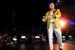 Apeldoorn 28 augustus 2026
Timothy van B&B vol liefde zijn eerste optreden als zanger bij Apeldoorn Live . Ook Tino Martin en Gerard Joling treden op .
