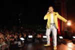 Apeldoorn 28 augustus 2026
Timothy van B&B vol liefde zijn eerste optreden als zanger bij Apeldoorn Live . Ook Tino Martin en Gerard Joling treden op .