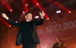 Apeldoorn 28 augustus 2026
Timothy van B&B vol liefde zijn eerste optreden als zanger bij Apeldoorn Live . Ook Tino Martin en Gerard Joling treden op .
