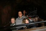 Parijs 31 maart 2007
Leontine Borsato met Luca Senna en Jada bij het 15 jarig bestaan van disneyland parijs.