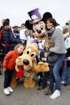 Parijs 31 maart 2007
Leontine Borsato met Luca Senna en Jada bij het 15 jarig bestaan van disneyland parijs.