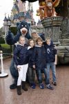 Paris 31 maart 207
Natasja Froger met haar zoons Didier en Maxim bij 15 jarig bestaan van Disneyland Parijs.