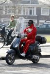 Amsterdam 2 april 2007
Regilo Tuur op zijn vespa scooter.