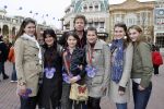 Parijs 31 maart 2007
Robert ten Brink met zijn vrouw Roos en hun 5 dochters bij het 15 jarig bestaan van Disneyland Parijs.