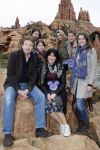 Parijs 31 maart 207
Robert ten Brink met zijn vrouw Roos en dochters 15 jarig bestaan van Disneyland Parijs.
