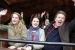 Parijs 31 maart 207
Robert ten Brink met zijn vrouw Roos en dochters 15 jarig bestaan van Disneyland Parijs.