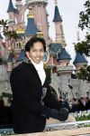 Parijs 31 maart 2007
Wibi Soerjadi in disneyland parijs bij het 15 jarig bestaan.