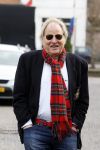 Naarden 18 maart 2010
Surprise feestje voor ivo niehe ivm 35 jaar werken voor de tros bij het arsenaal. Andreas v d Schaaf
Peter Smulders bv
