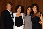Amsterdam 12 april 2010
Premiere de gelukkige huisvrouw in Tuschinski. cast oa Waldemar Torenstra Carice v Houten Antoinette Beumer en schrijfster Heleen v Royen
Peter Smulders bv
