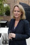 Naarden 18 maart 2010
Surprise feestje voor ivo niehe ivm 35 jaar werken voor de tros bij het arsenaal. Antoinette Hertsenberg
Peter Smulders bv