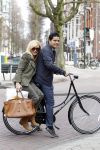 Amsterdam 27 maart 2010
Connie Breukhoven achter op de fiets en op terras met Marvin.
Peter Smulders bv