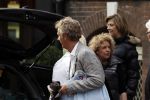 Amsterdam 17 maart 2010
Cor Bakker neemt afscheid van een paar dames.
Peter Smulders bv